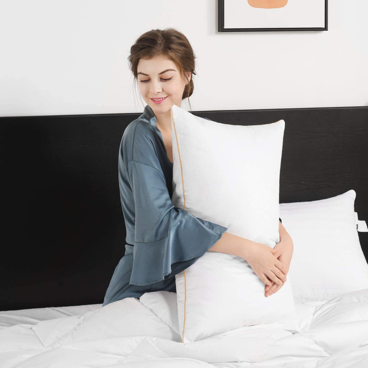 Down Alternative Fiber Bed Neck Pillow